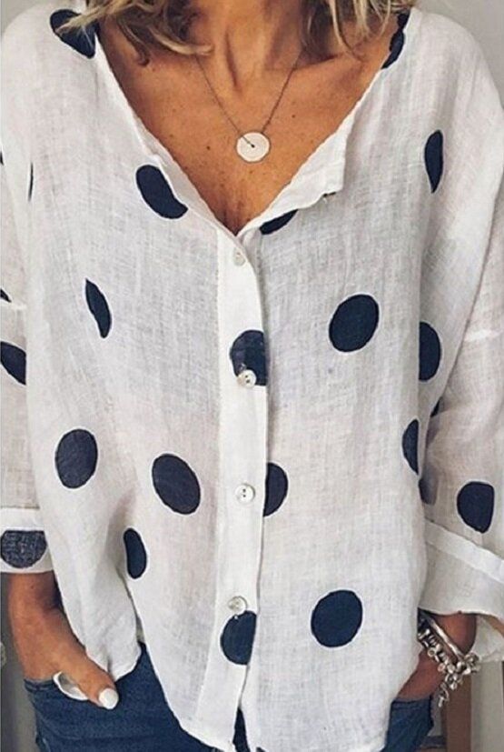 Women’s Blouse with Button Fastening and Printed Design
