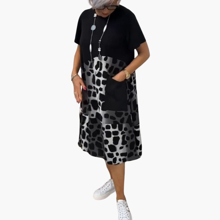 Women’s Summer Dress with Loose Fit and Animal Print