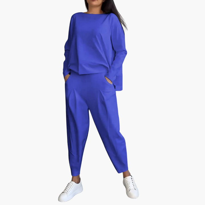Women’s Two-Piece Set with Relaxed Fit