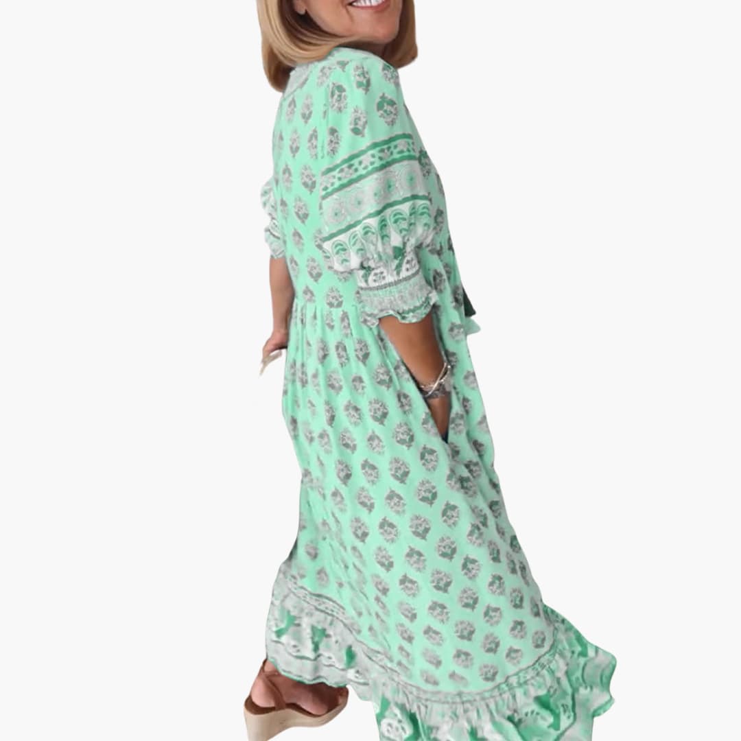 Women’s summer dress with V-neckline and half sleeves