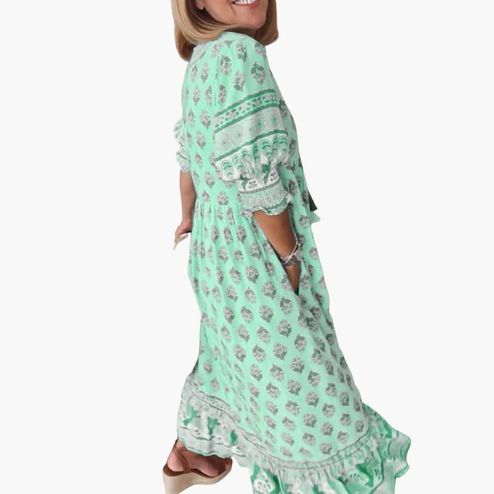 Women’s summer dress with V-neckline and half sleeves