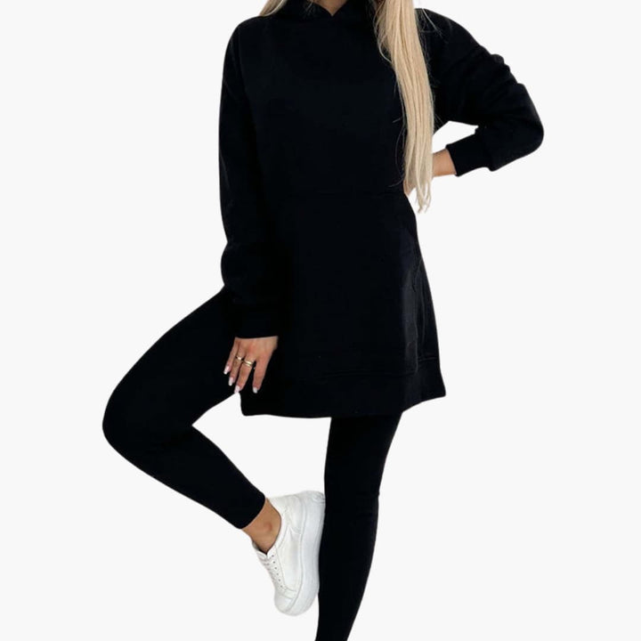 Women’s two-piece set with hood and leggings