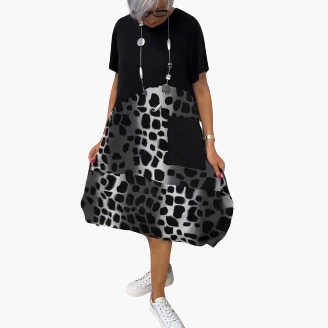 Women’s Summer Dress with Loose Fit and Animal Print