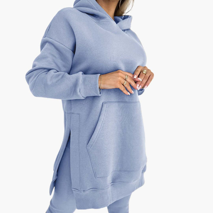 Women’s two-piece set with hood and leggings