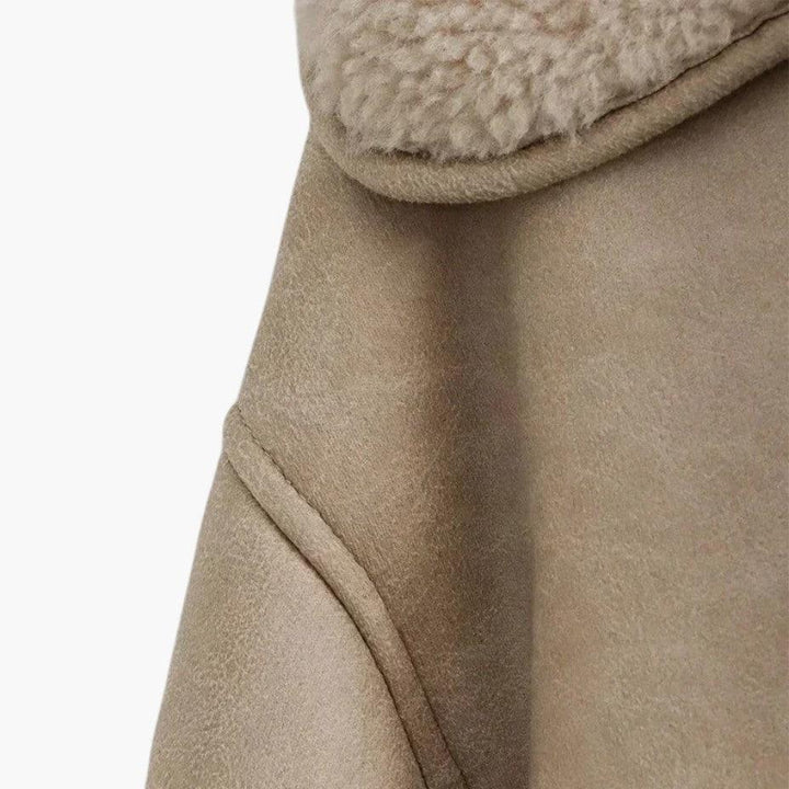 Women’s Jacket with Button Fastening and Structured Silhouette