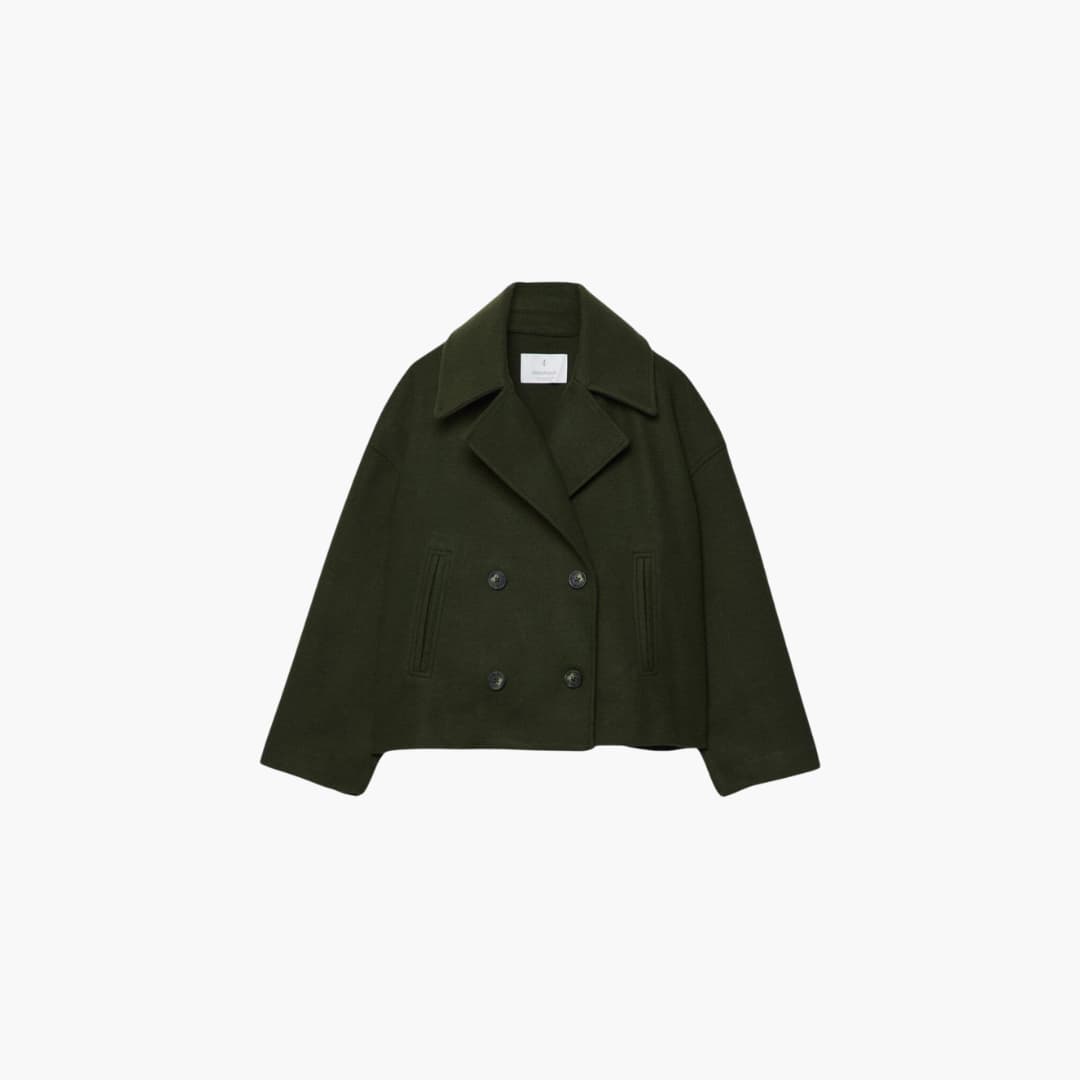 Women’s cropped jacket with double-breasted front and wide lapels