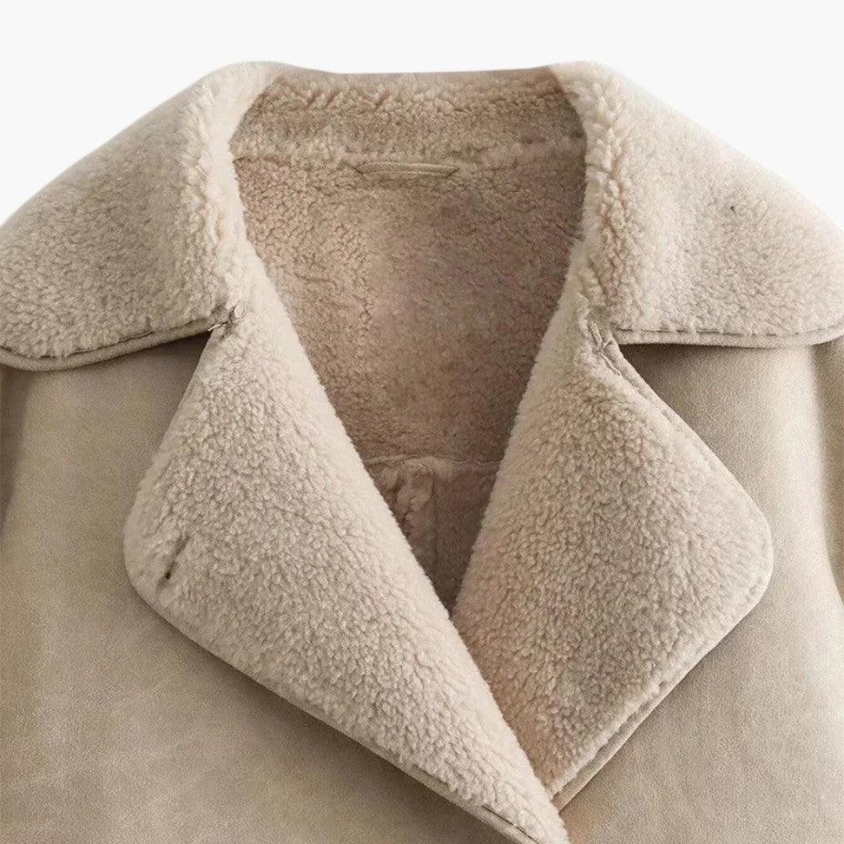 Women’s Jacket with Button Fastening and Structured Silhouette