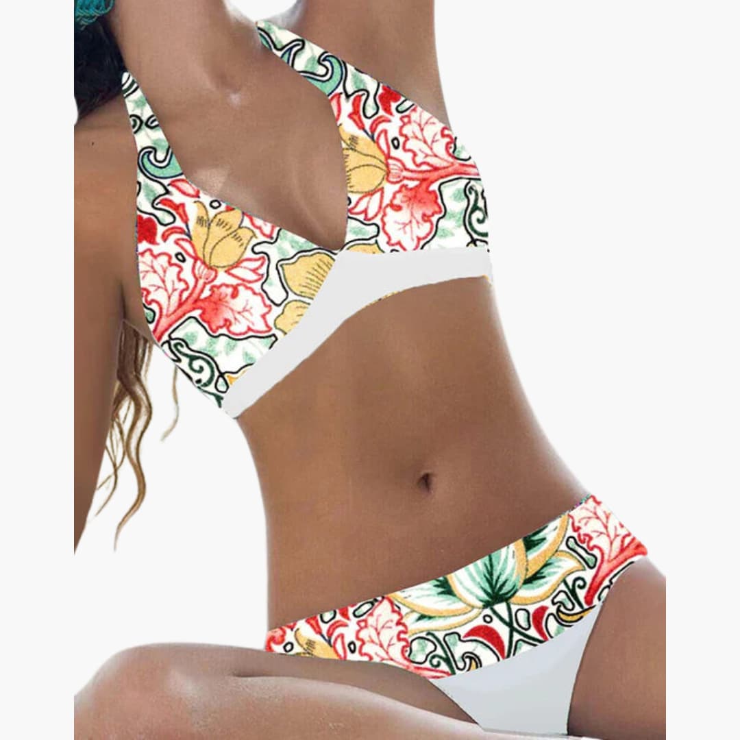 Women’s Two-Piece Bikini Set with Halter Neck and Backless Design
