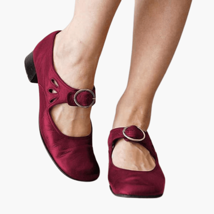 Women’s Summer Sandals with Adjustable Buckle Straps and Cushioned Sole