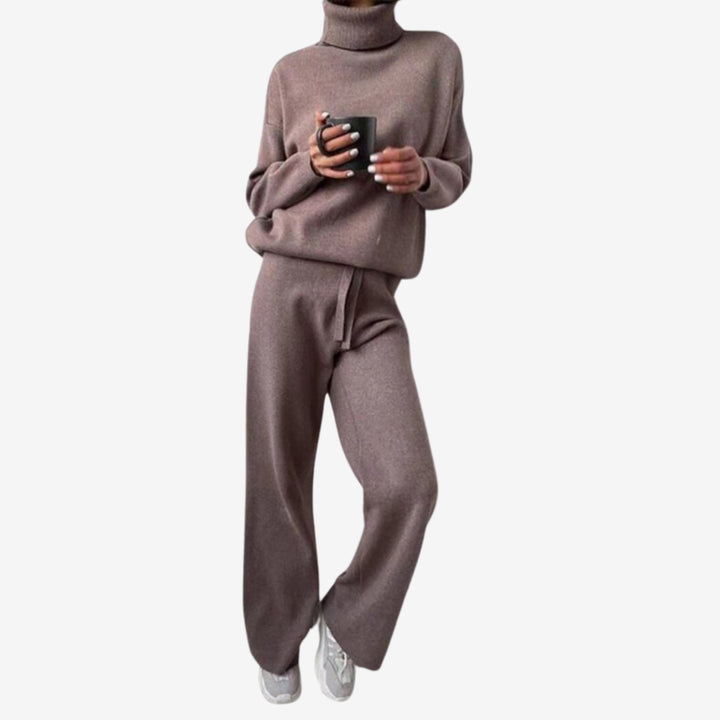 Women’s Two-Piece Turtleneck Top and Wide-Leg Trousers Set