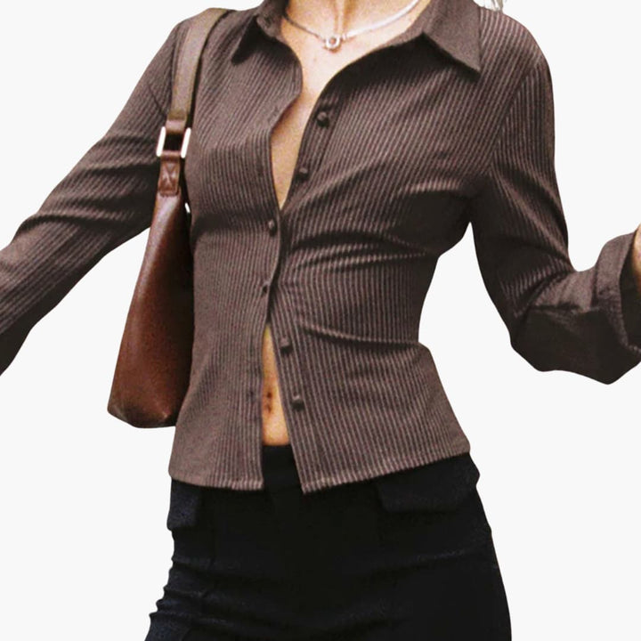 Women’s Button-Front Blouse with Collar and Flared Sleeves