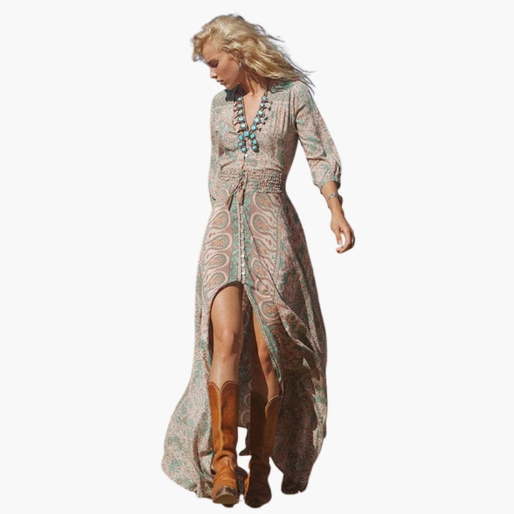 Women’s maxi dress with V-neckline and 3/4 sleeves