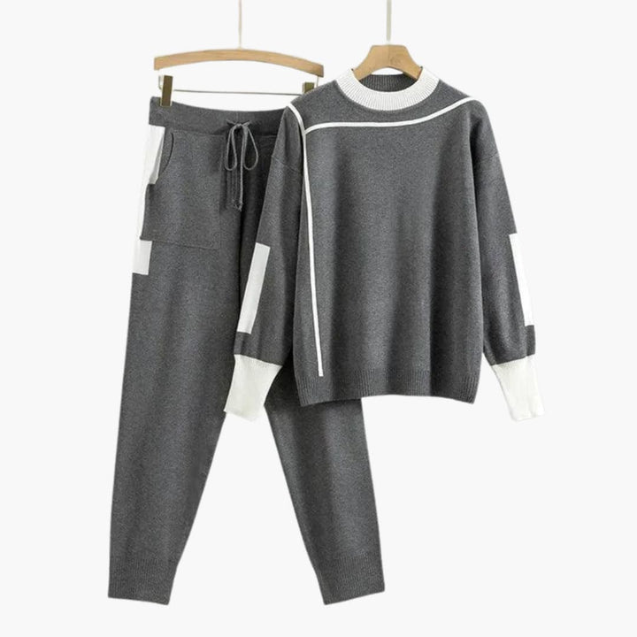 Women’s Two-Piece Sweater Set with Long Sleeves and High-Neck Collar