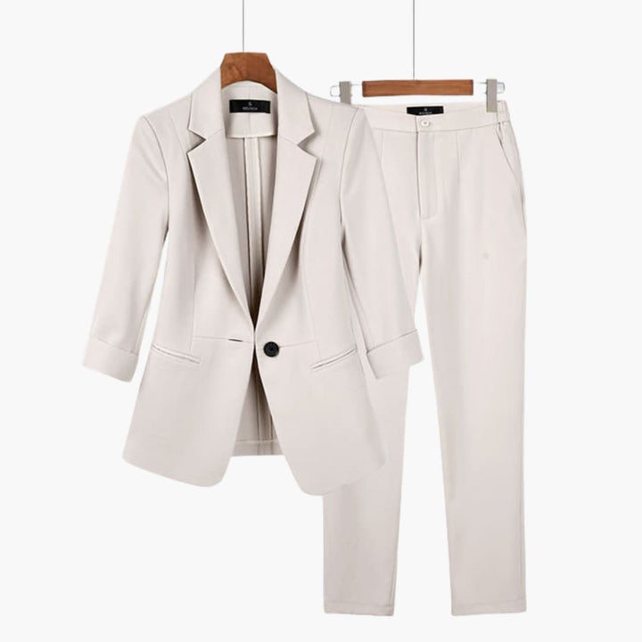 Women’s Blazer and Trouser Set with Tailored Fit