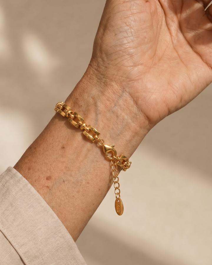 Sapphira | Geometric Link Chain Bracelet