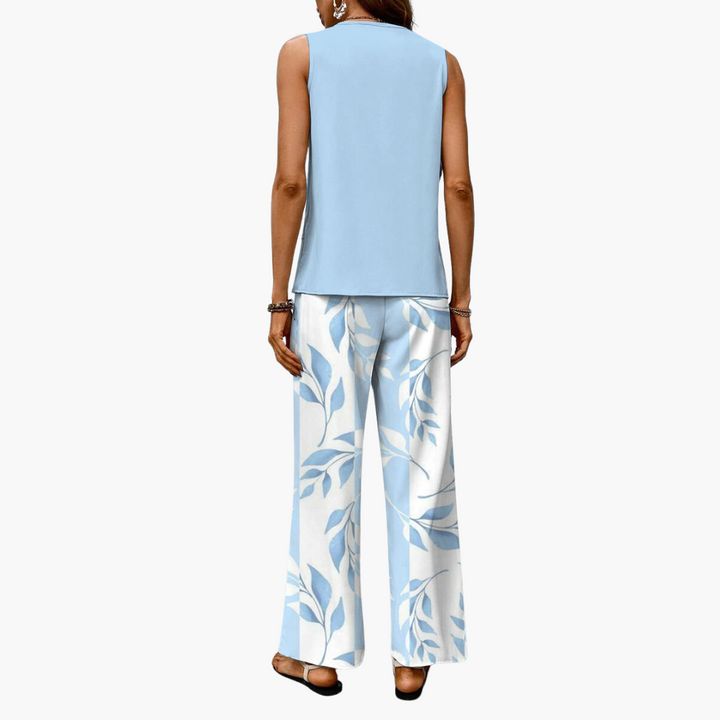 Women’s two-piece set with square neckline and Pants