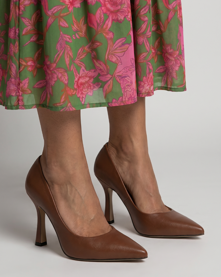 Corinne | Pointed Toe Classic Stiletto Pumps