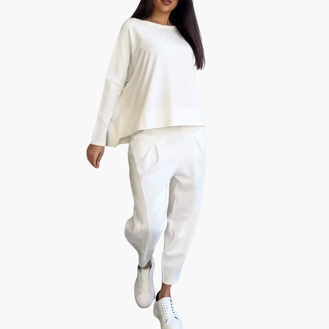 Women’s Two-Piece Set with Relaxed Fit