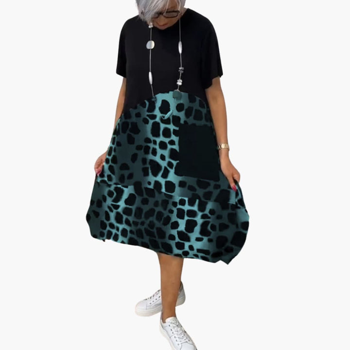 Women’s Summer Dress with Loose Fit and Animal Print