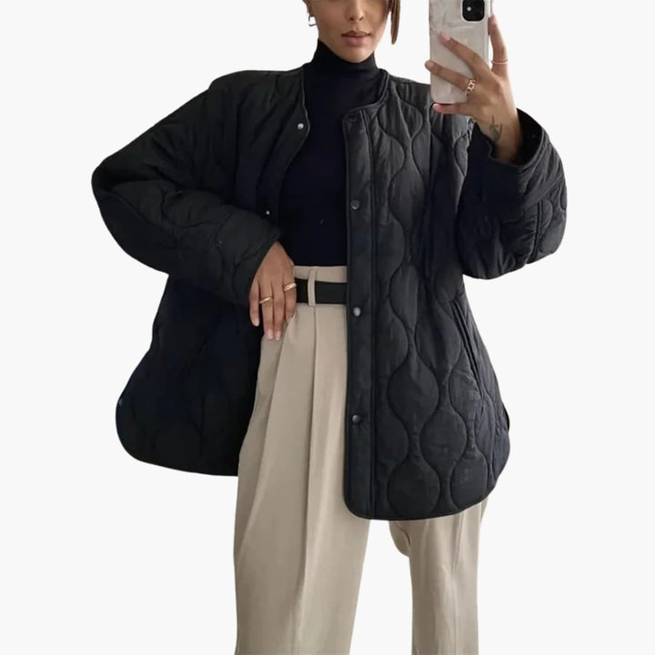 Women’s Winter Puffer Jacket with Snap-Button Closure and Quilted Padding