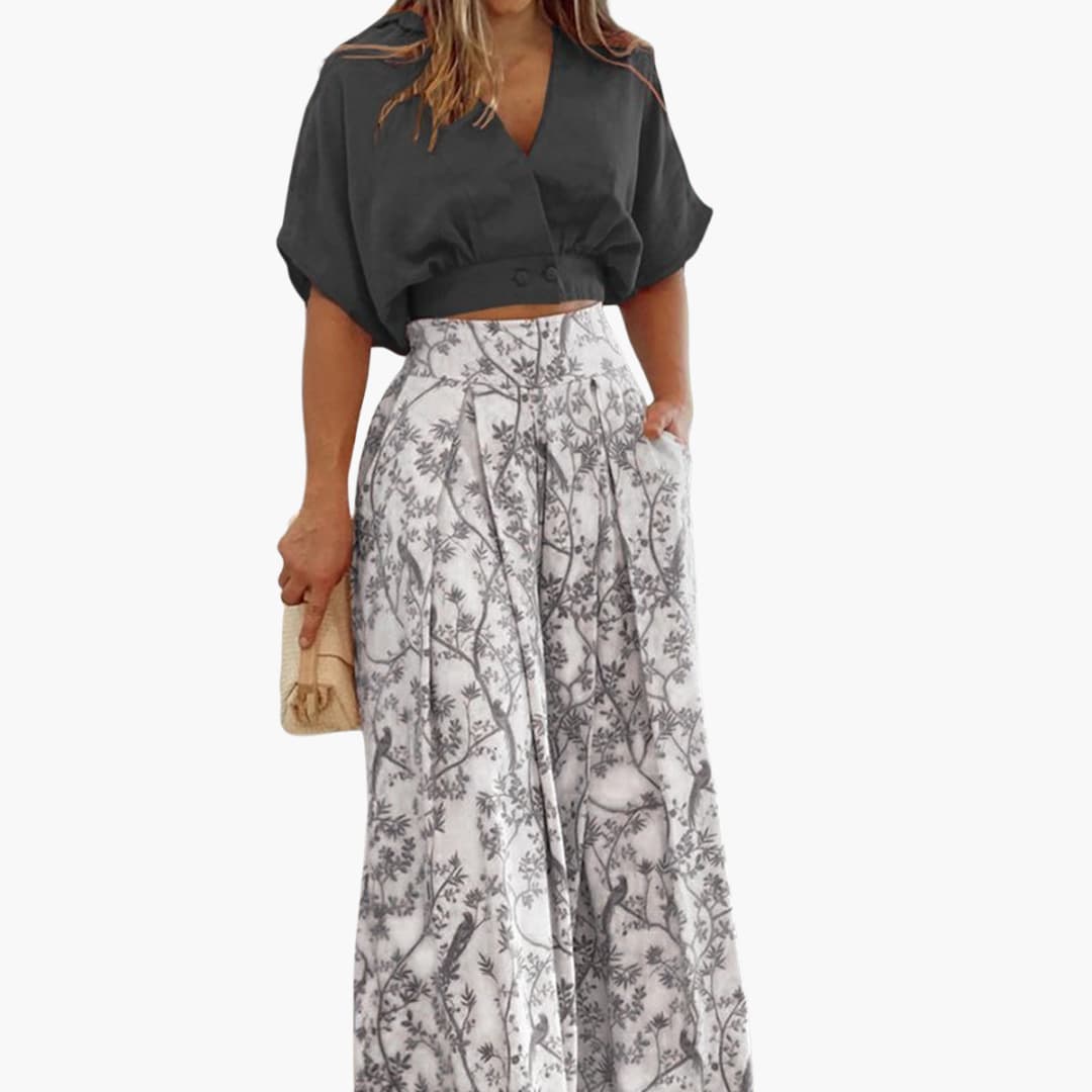 Women’s two-piece set with puff sleeve top and palazzo Pants