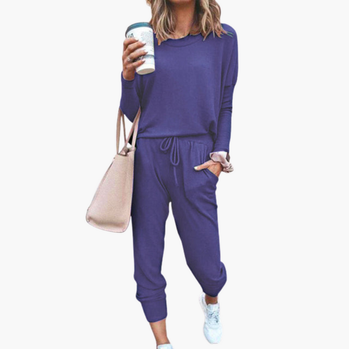 Women’s two-piece set with long sleeves and Pants