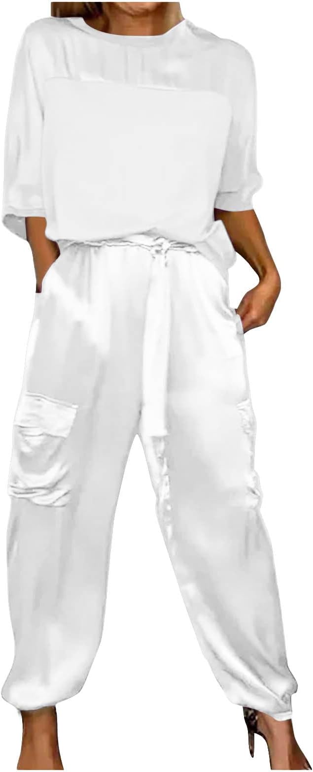 Women’s two-piece set with short sleeves and Pants