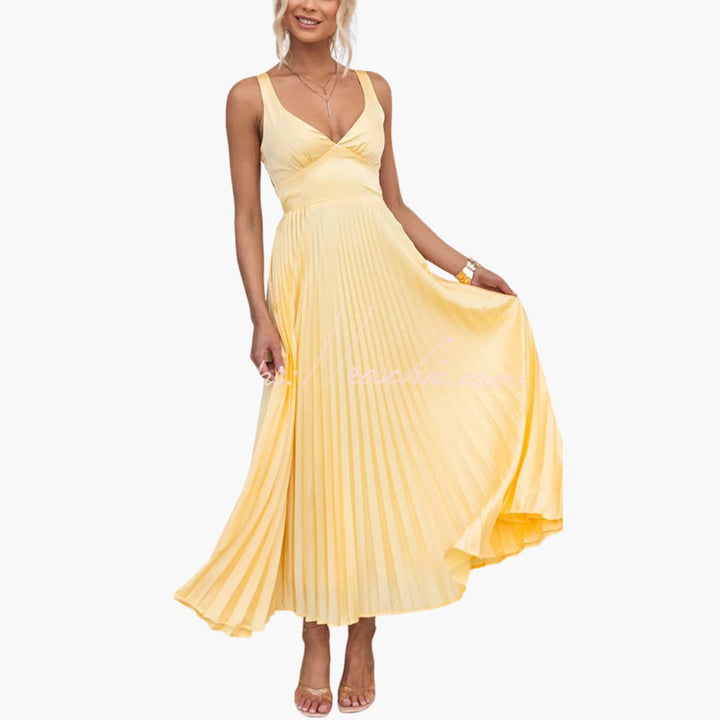 Women’s Midi Dress with Pleated Neckline and Structured Waist