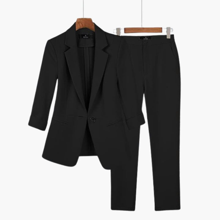 Women’s Blazer and Trouser Set with Tailored Fit