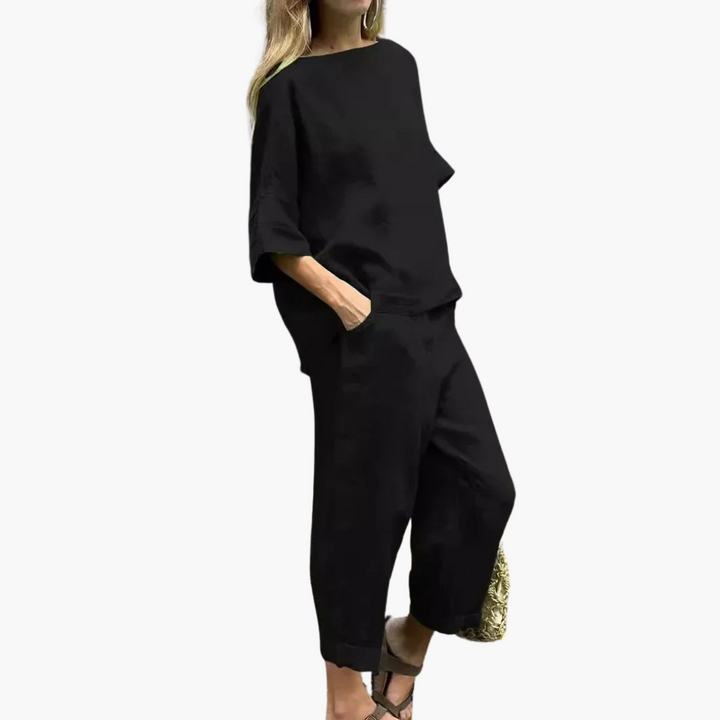 Women’s Two-Piece Set with Relaxed Top and Cropped Pants
