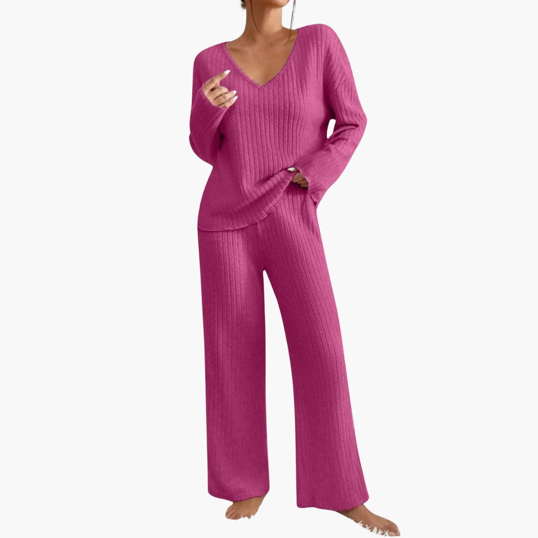 Women’s Knit Loungewear Set with Long Sleeves