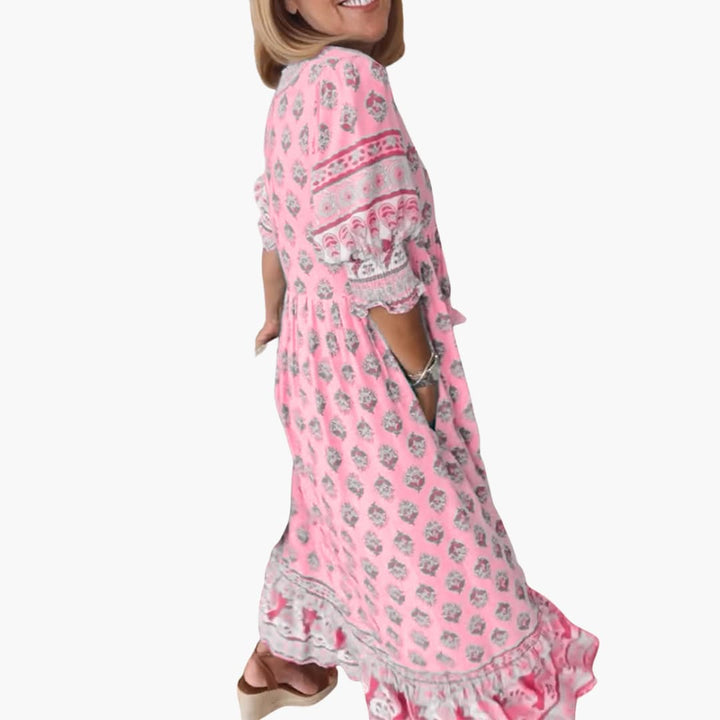 Women’s summer dress with V-neckline and half sleeves