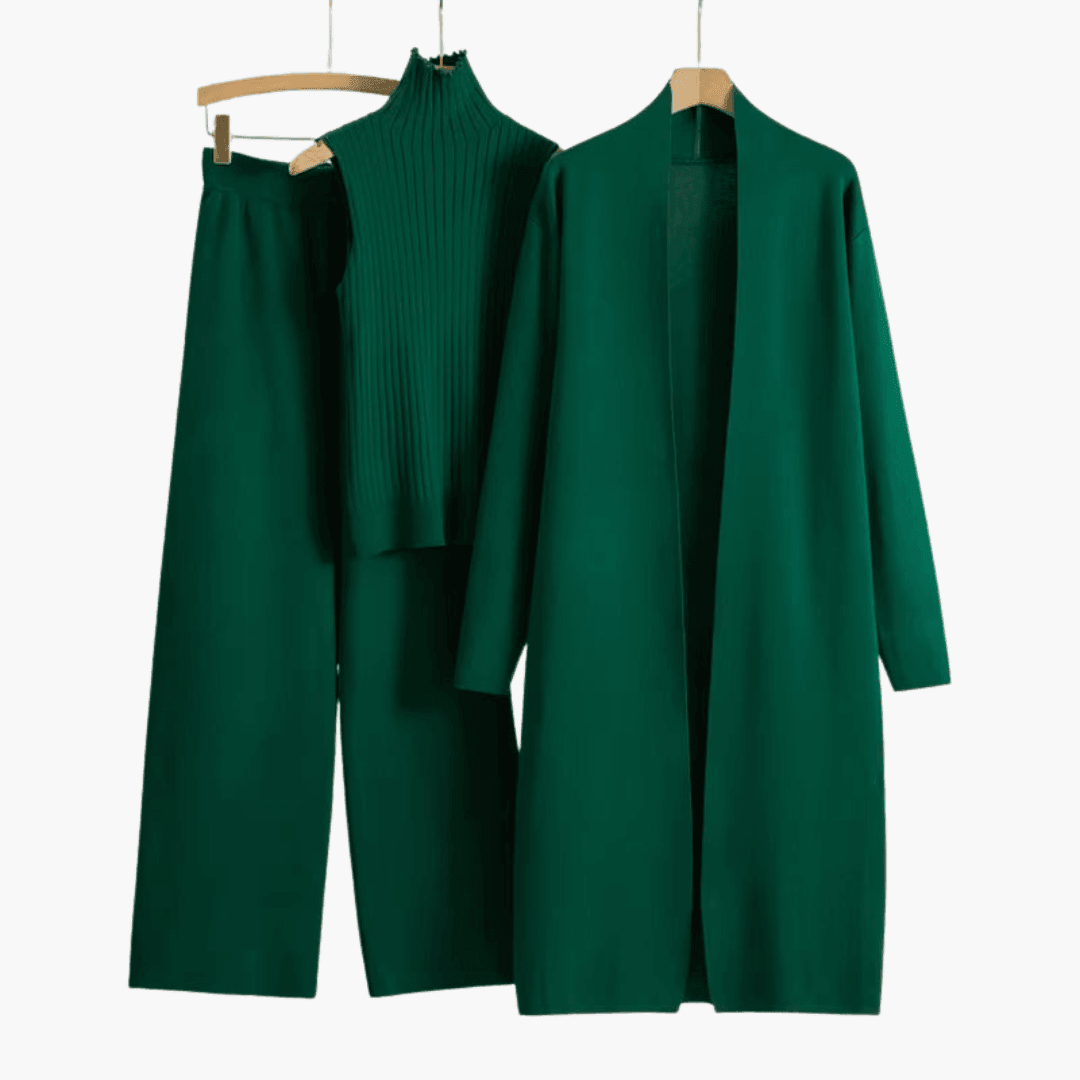 Women’s Three-Piece Knit Loungewear Set with Relaxed Fit