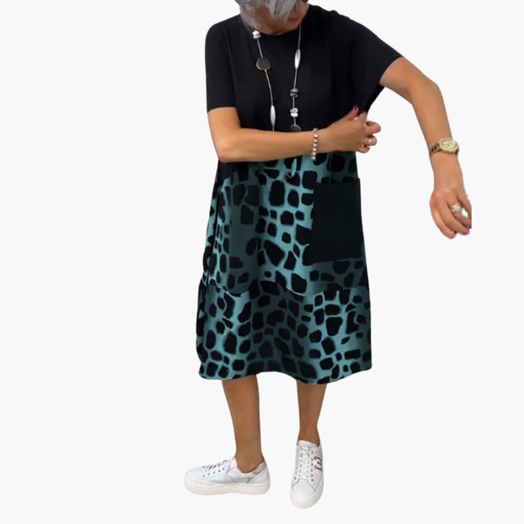 Women’s Summer Dress with Loose Fit and Animal Print