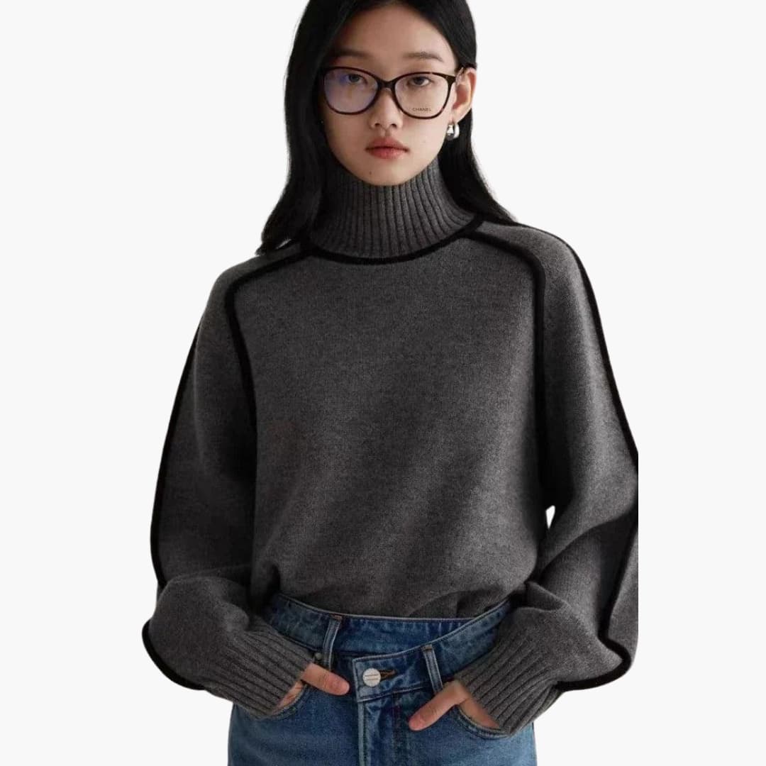 Women’s Turtleneck Sweater with Long Sleeves and Cosy