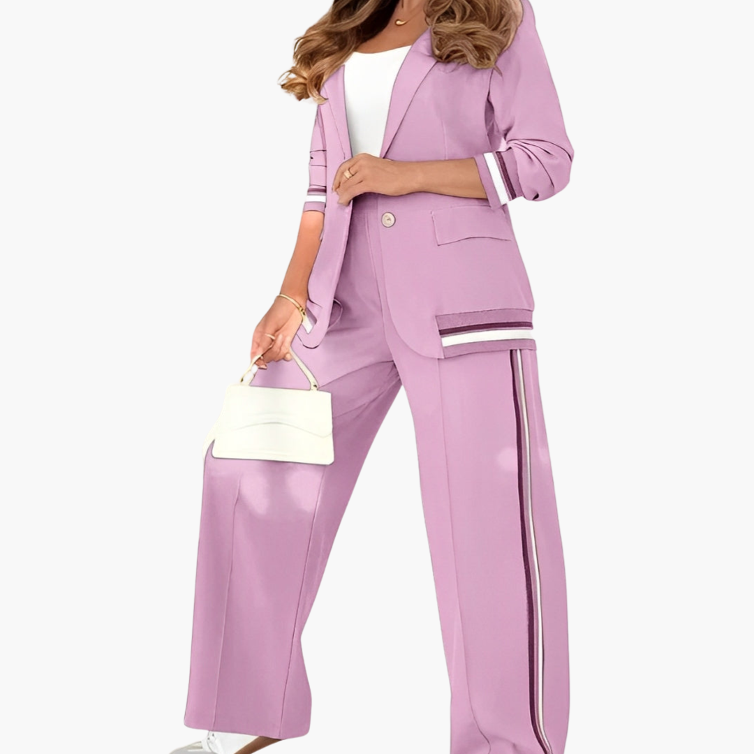 Women’s two-piece set with short sleeves and Pants