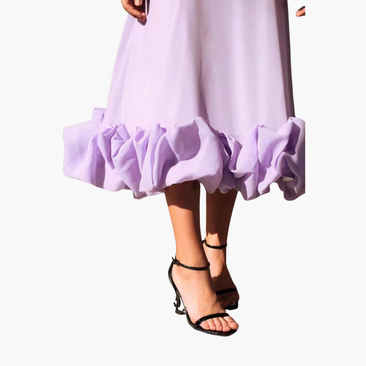 Women’s Flowing Dress with Ruffle Hem and Elegant Silhouette