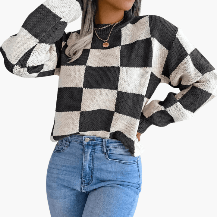 Women’s Oversized Knit Jumper with Long Sleeves and Pullover Style