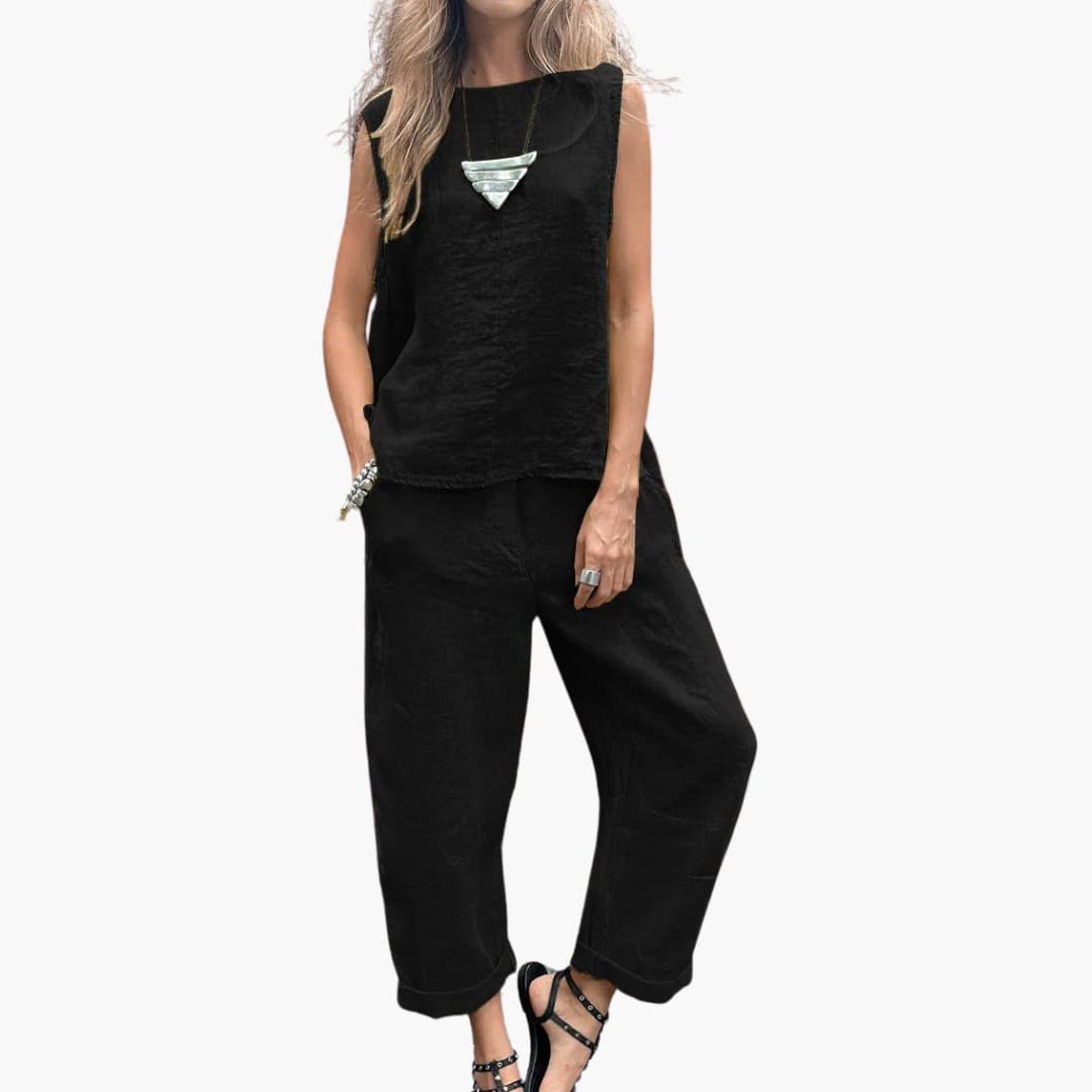Women’s two-piece set with sleeveless top and Pants