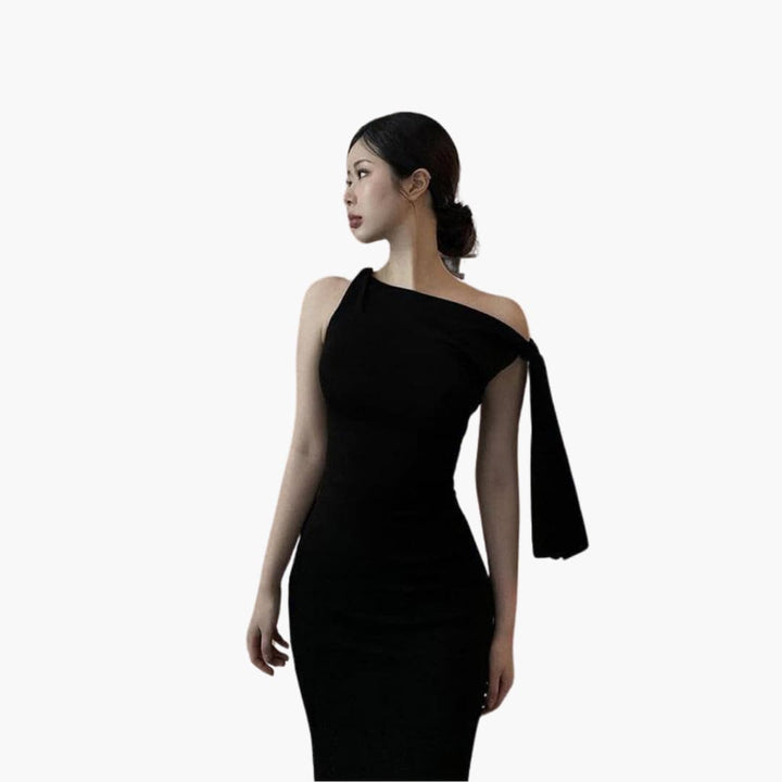Women’s One-Shoulder Maxi Dress with Knotted Detail