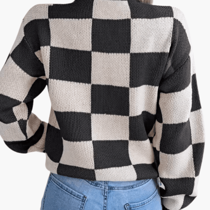 Women’s Oversized Knit Sweater with Long Sleeves and Pullover Style