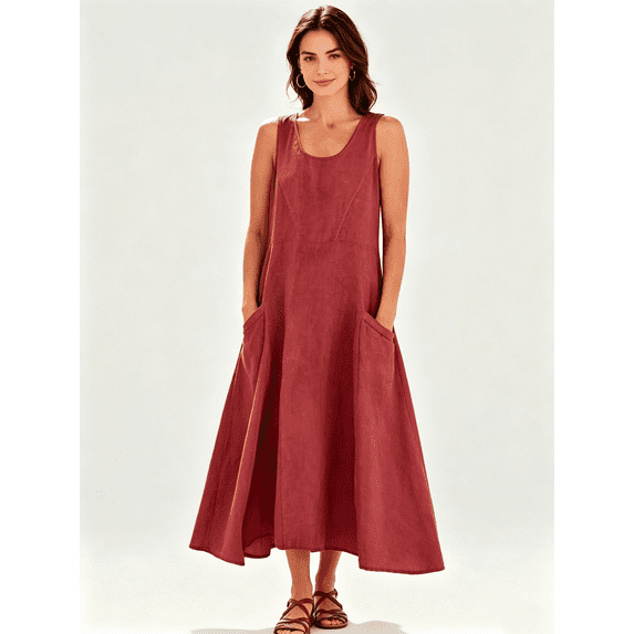 Women’s midi dress with scoop neckline and patch pockets