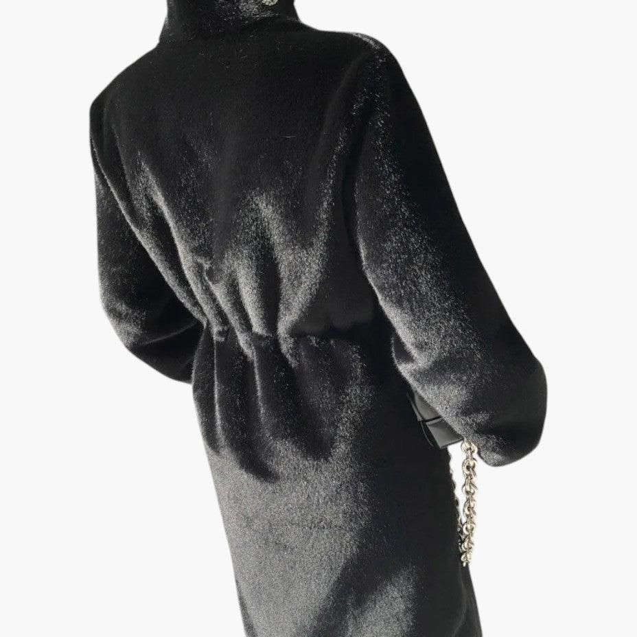 Women’s Full-Length Coat with Concealed Buttons and Faux Fur