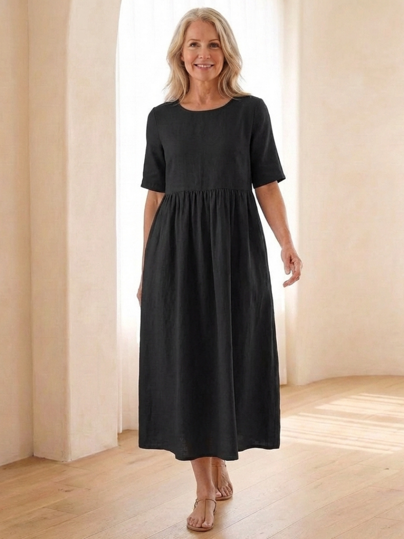 Maribel | Round Neck Short Sleeve Gathered Midi Dress