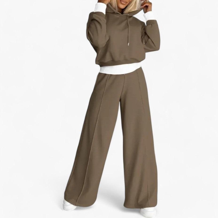 Women’s Two-Piece Hoodie and Jogger Set with Relaxed Fit