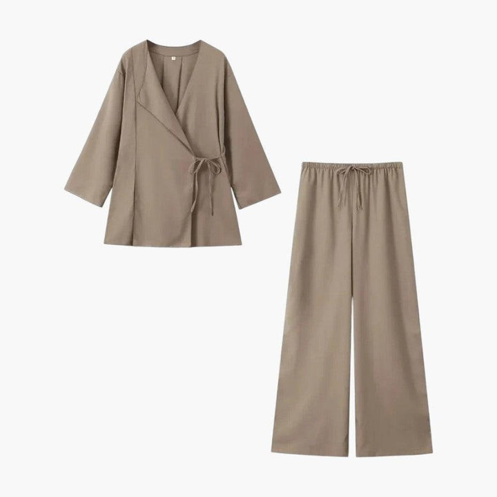 Women’s Two-Piece Lounge Set with Zip-Up Top and Matching Bottoms