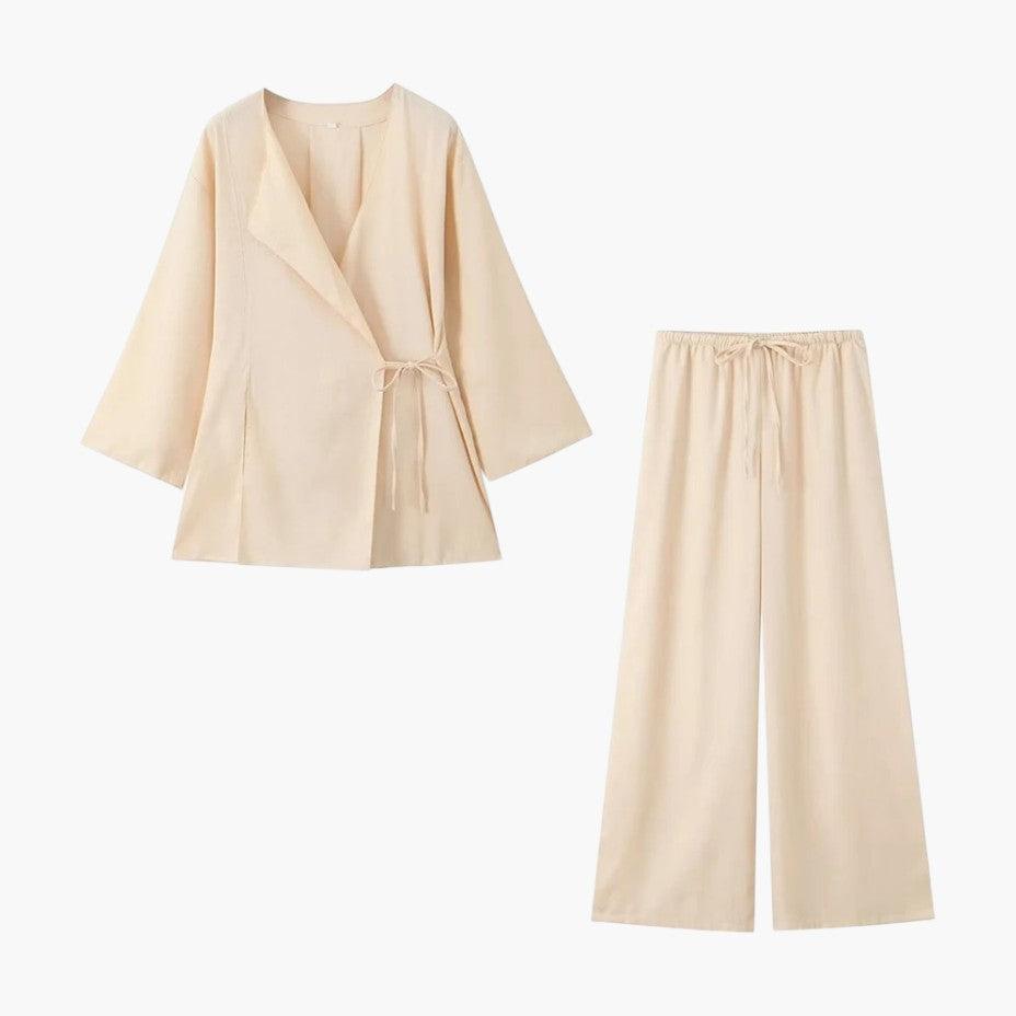 Women’s Two-Piece Lounge Set with Zip-Up Top and Matching Bottoms