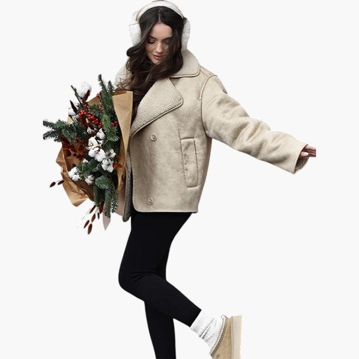 Women’s Jacket with Button Fastening and Structured Silhouette